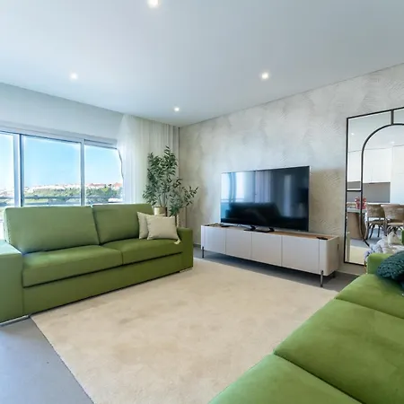 T3 Pelican Bay Nazare